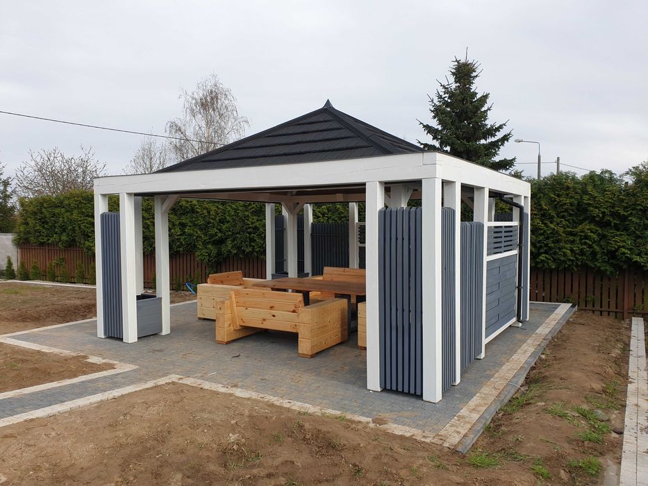 altanka ogrodowa nowoczesna drewniana