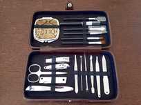 Estojo Kit Manicure Pedicure e Acessórios Maquilhagem - 18 peças