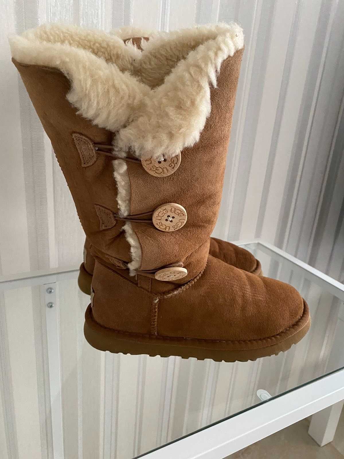 UGG ОРИГИНАЛ 36 размер в хорошем состоянии