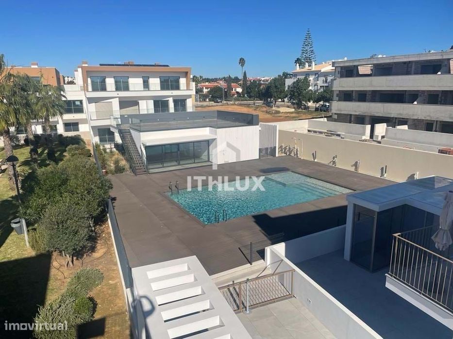 Espetacular apartamento de 2º andar - 2 quartos, a uma curta distância