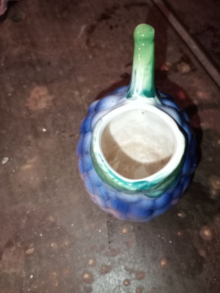 Kubeczek na mleko do kawy