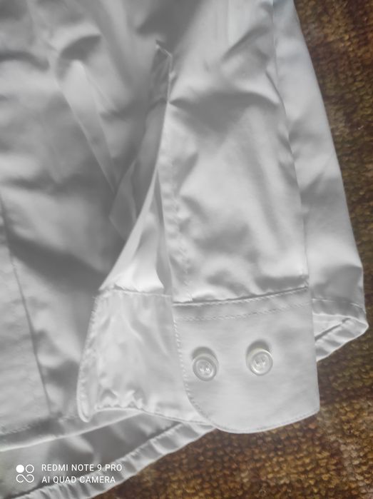 Сорочка біла для хлопчика 8, 13-14 років.