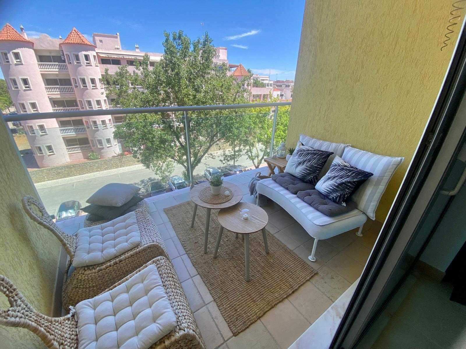 T1 no edifício Katavento com AC e Wi Fi - setembro!
