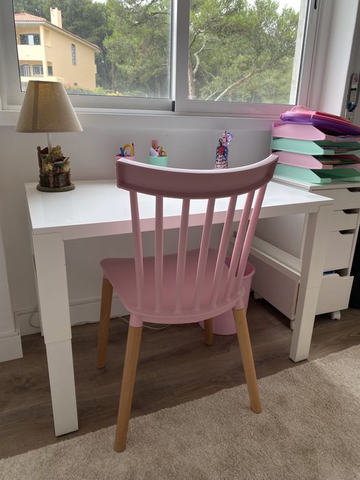 Vende-se secretarária PAHL