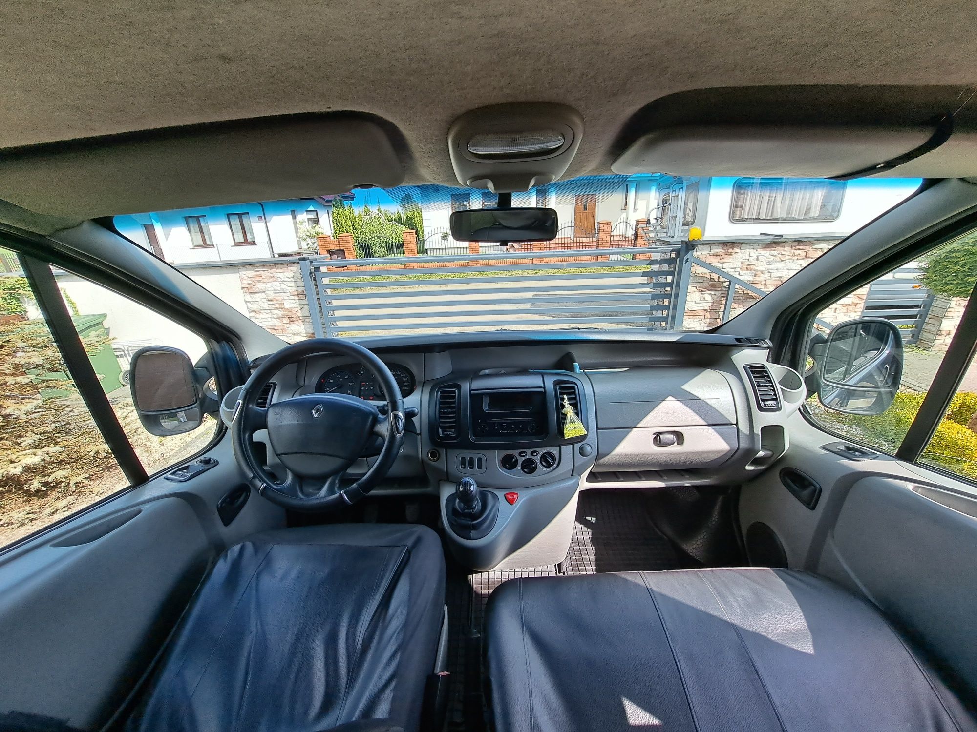 Renault Trafic 9-osob..Klima,Webasto,Zarejestrowany!