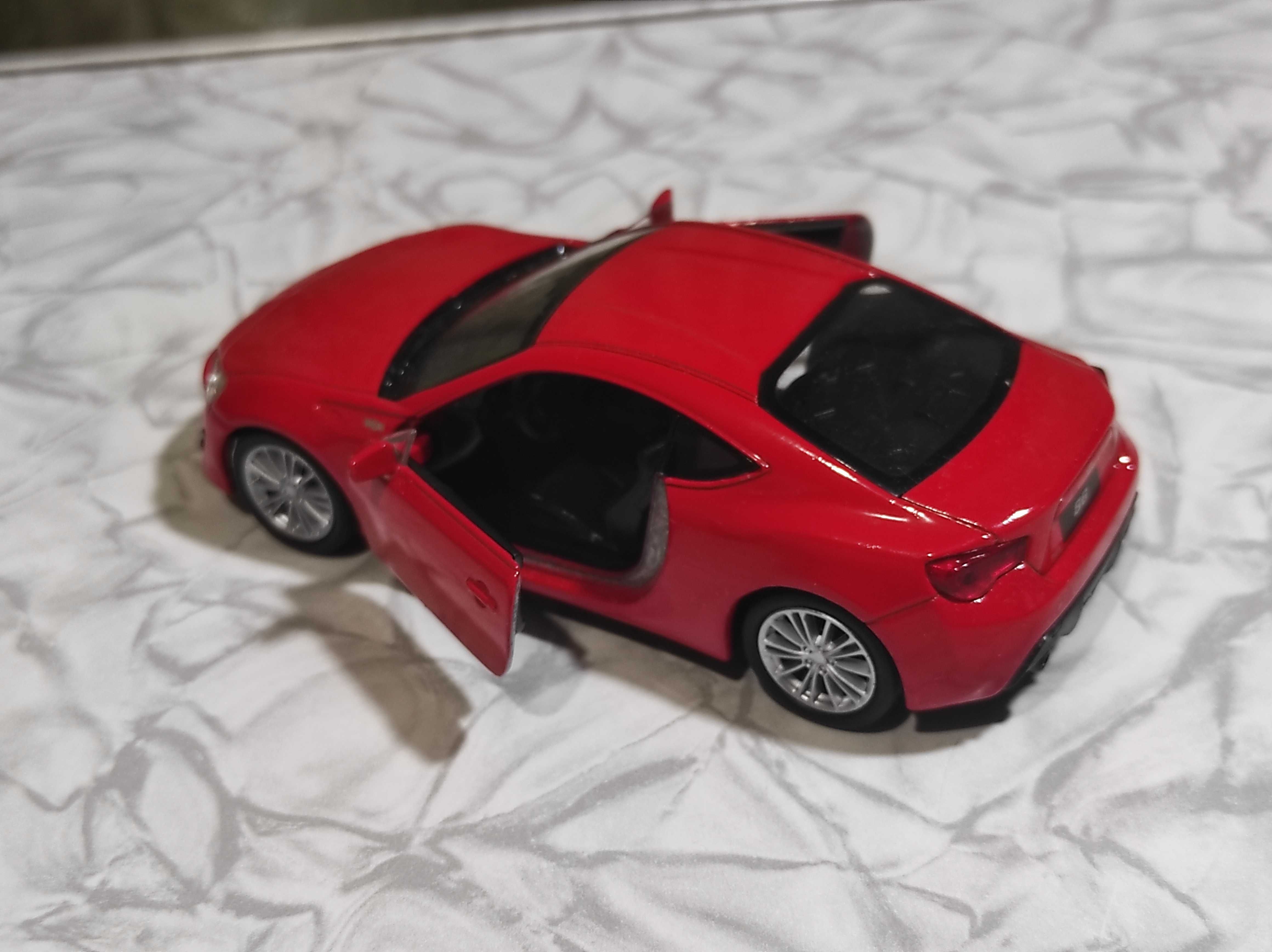 Toyota GT-86, Subaru BRZ, Scion FR-S Welly 1/36 Нова колекційна модель