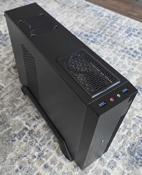 Obudowa Chieftec UNI UE-02B microATX z zasilaczem