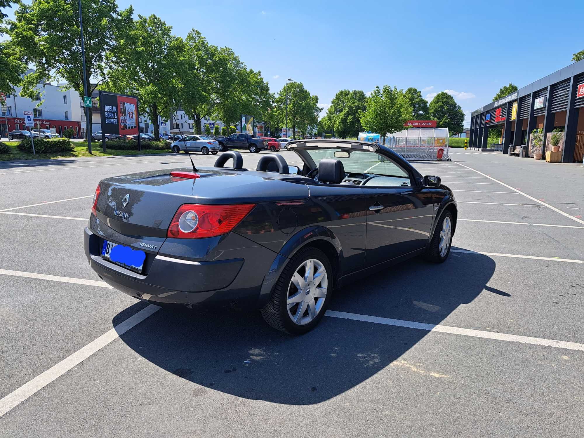 Renault Megan Cabrio 2.0 Panorama-Dach