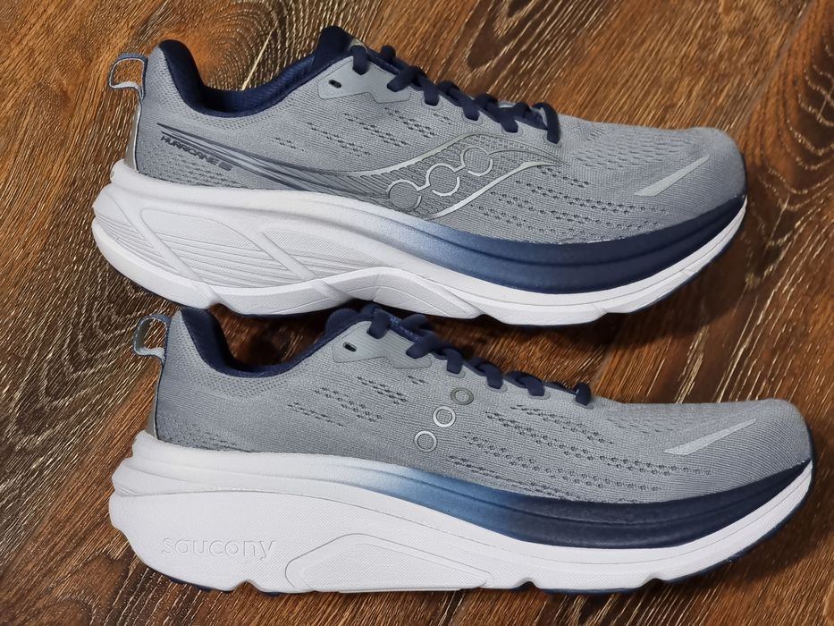 Оригінал 100% чоловічі кросівки saucony hurricane 25   EUR 44.5
