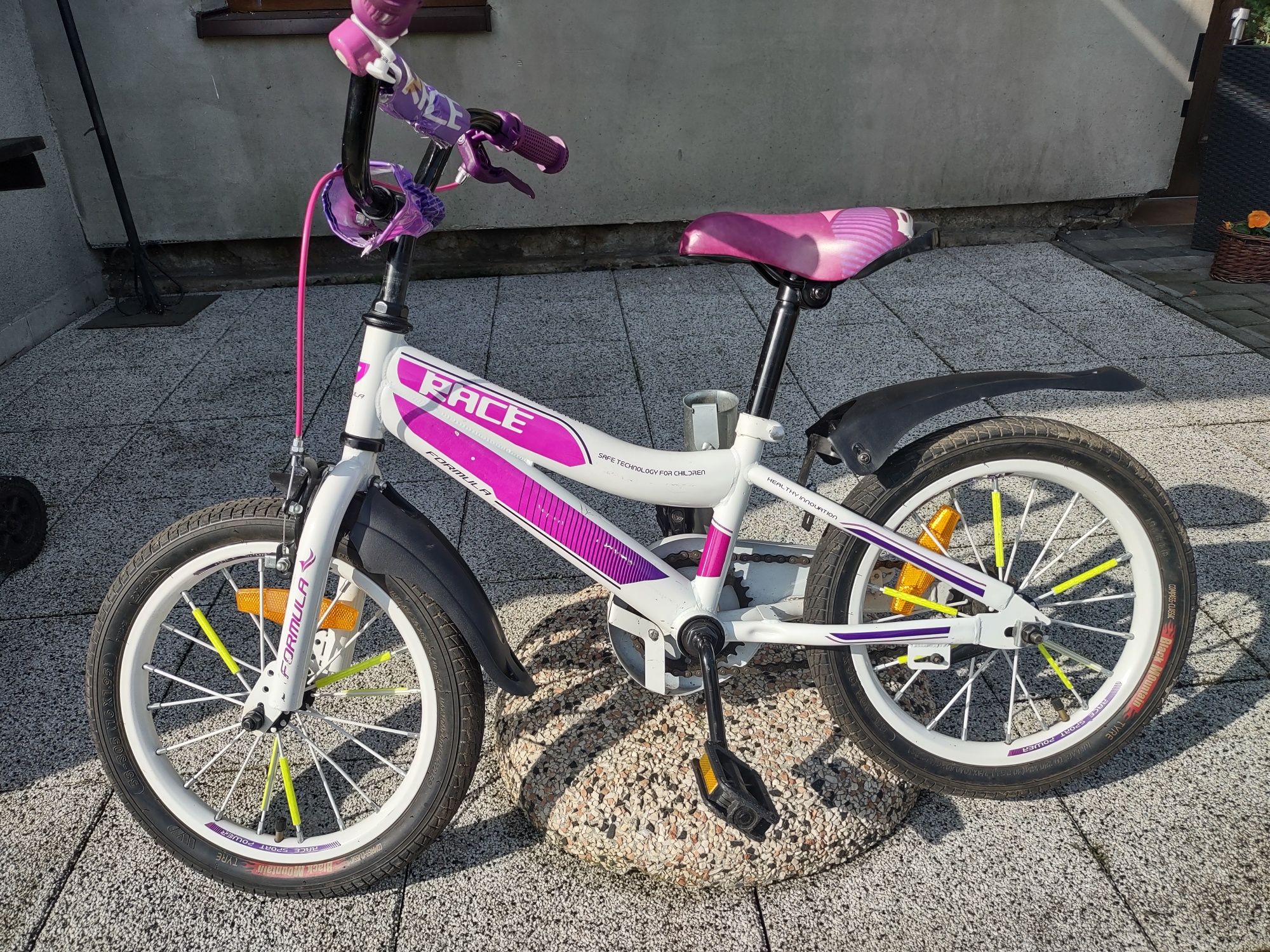 Rowerek dla dziewczynki, rower dziecięcy.
