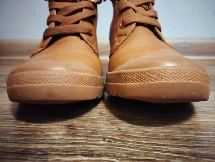 Buty jesienne, zimowe, musztardowe, na koturnie, Born2Be