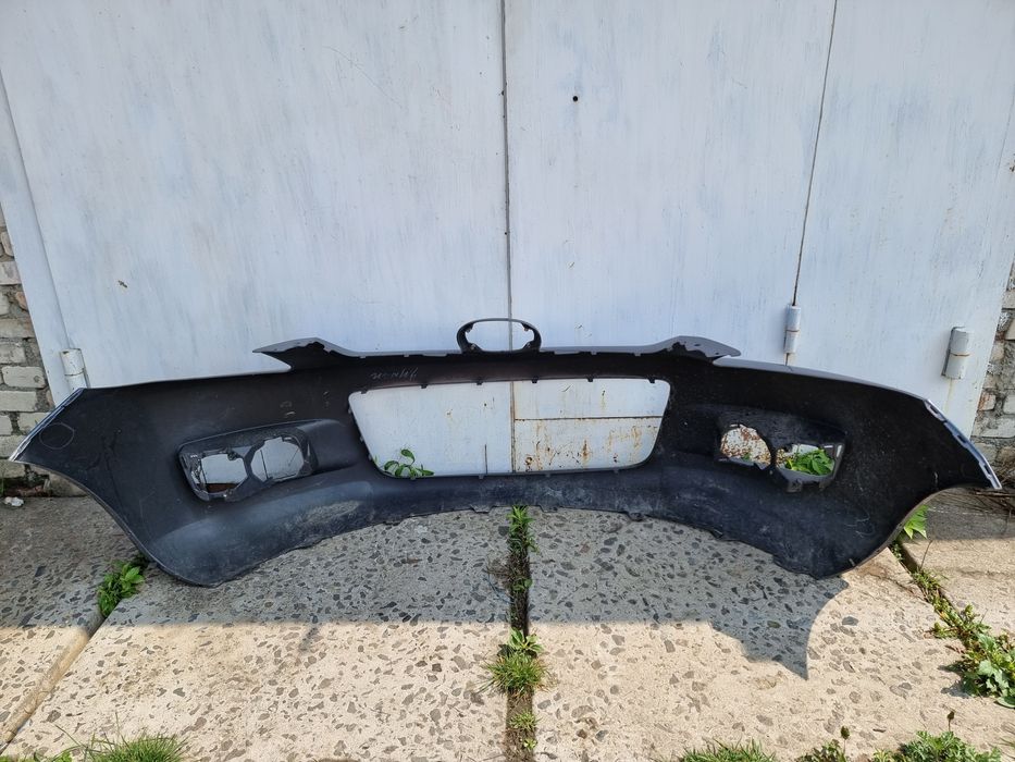 Бампер передній  Mazda Cx7 2006-2012 В НАЯВНОСТІ