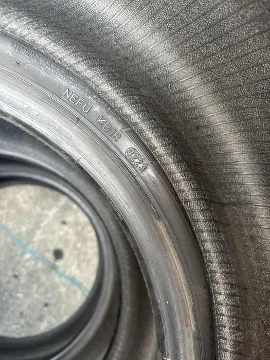 235/45/18 шины зима отличные Goodyear 2023 год 7+ ми