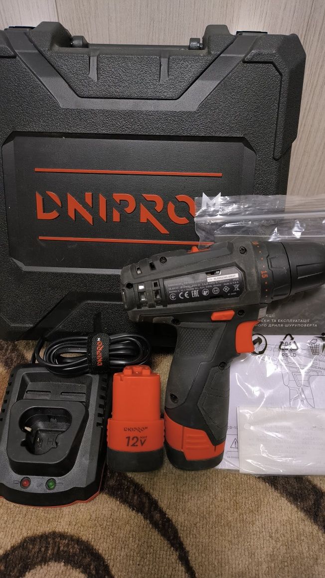 Аккумуляторная дрель-шуруповерт Dnipro-M CD-12CX Compact