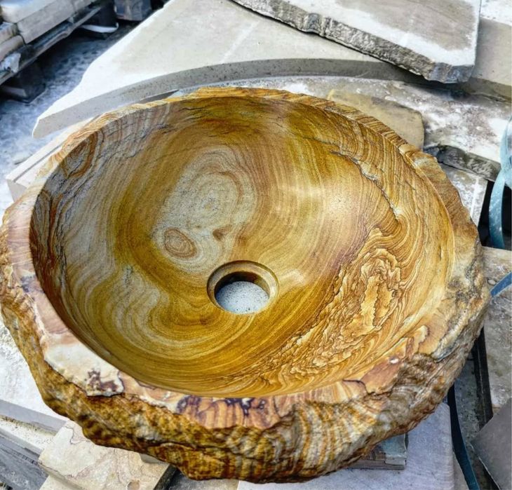 Умывальнки из натурального камня