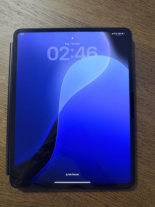 iPad - M4 - 13" - 256GB - Wi-Fi + 5G - Novíssimo!