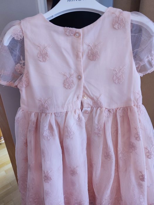 Piękna sukienka morelowa dla dziewczynki 98