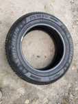 2 opony zimowe ładne 215/65R17