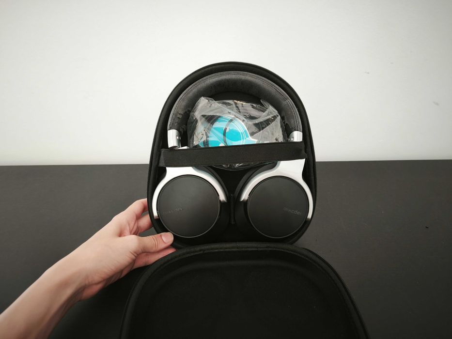 Fones Mixcder E7 Preto