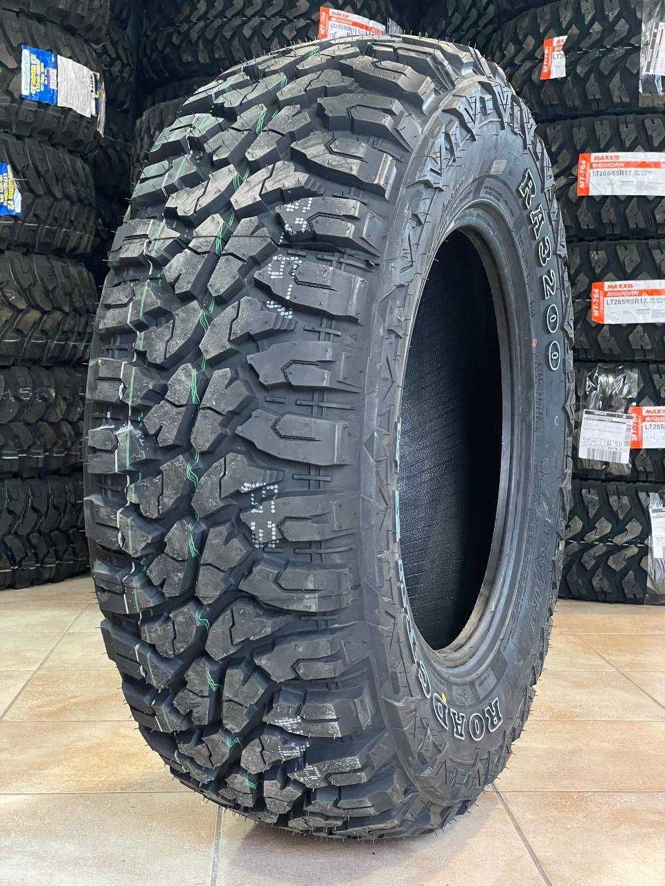 205/70 R15 Болотні, всесезонні шини ROADCRUZA RA3200 M/T 205/70 R15