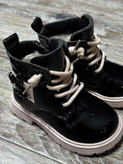 Зимові чобітки для дівчинки