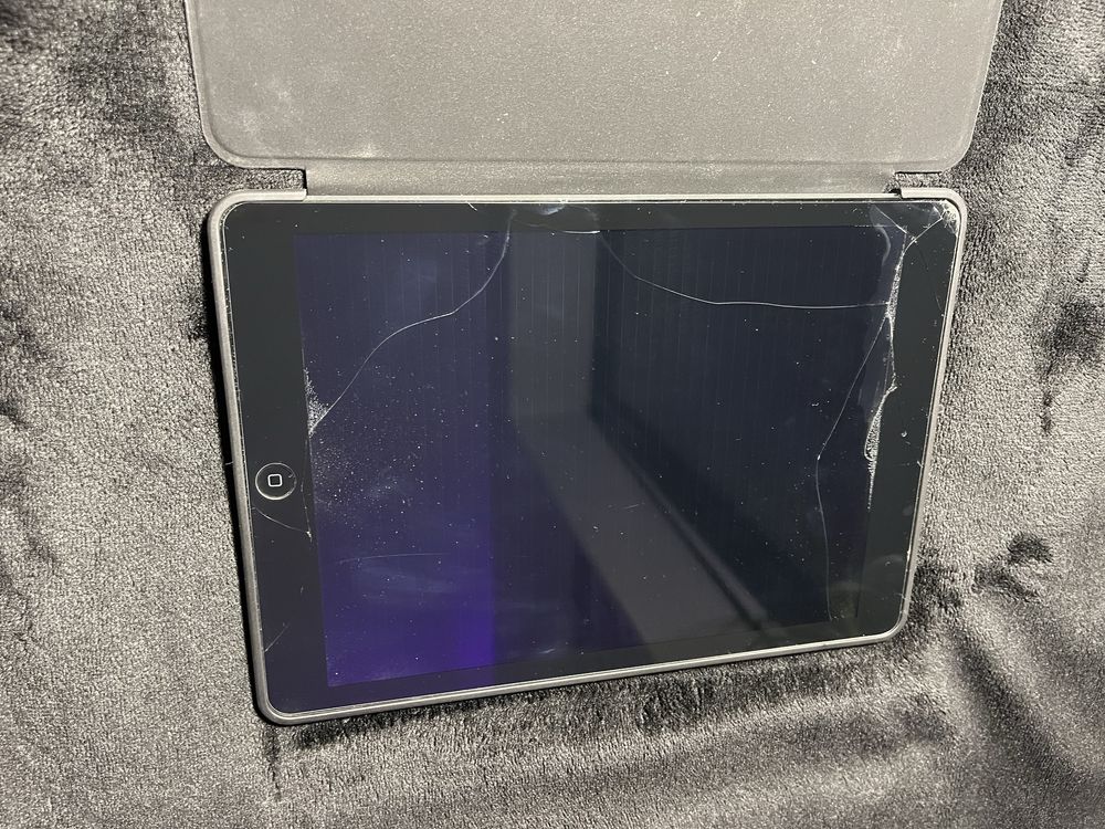 apple. Ipad 16gb