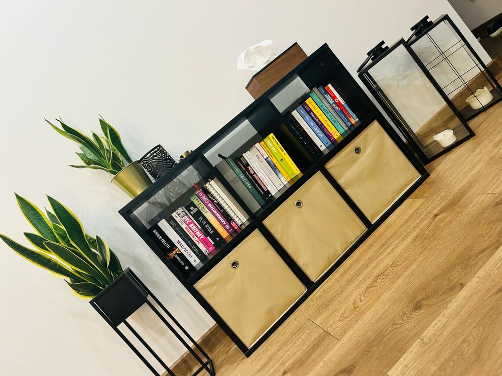 Komoda czarna loft regał otwarty kwadratowy 2x3 kostka szafka
