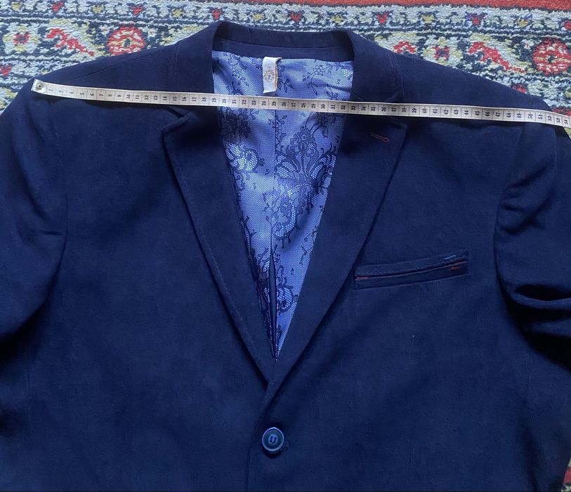 Піджак чоловічий  абсолютно Новий !!! Розмір L- XL