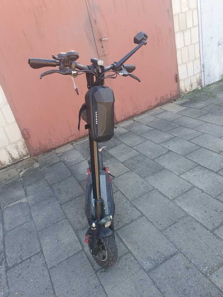 Hulajnoga elektryczna kukirin m4 pro