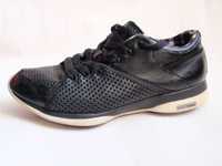 Buty Reebok Easy Tone roz. EUR 38