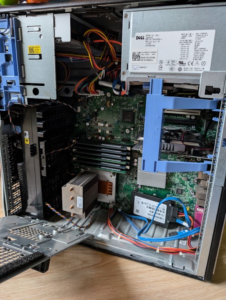 Komputer stacjonarny Intel Xenon W3689