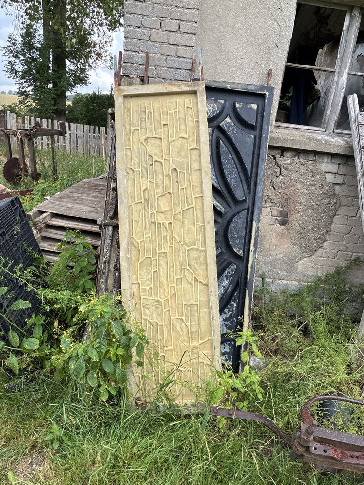 Stół wibracyjny i formy