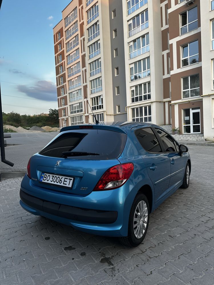 Продам Пежо 207 2011 рік ресталінг