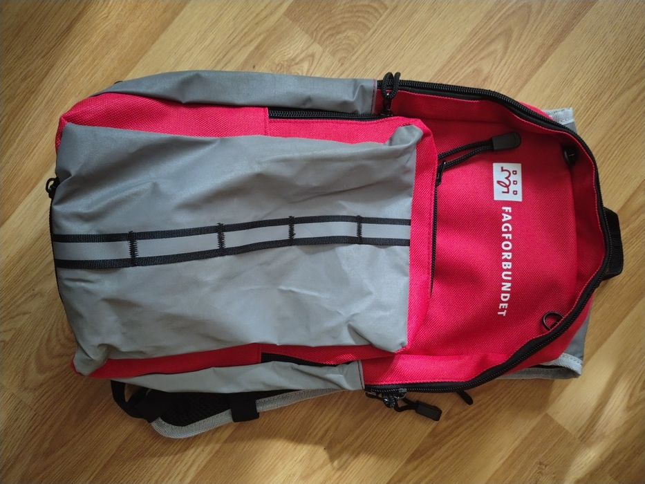 Рюкзак новый новий