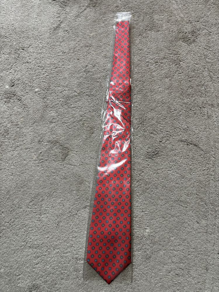 Krawat męski nowy
