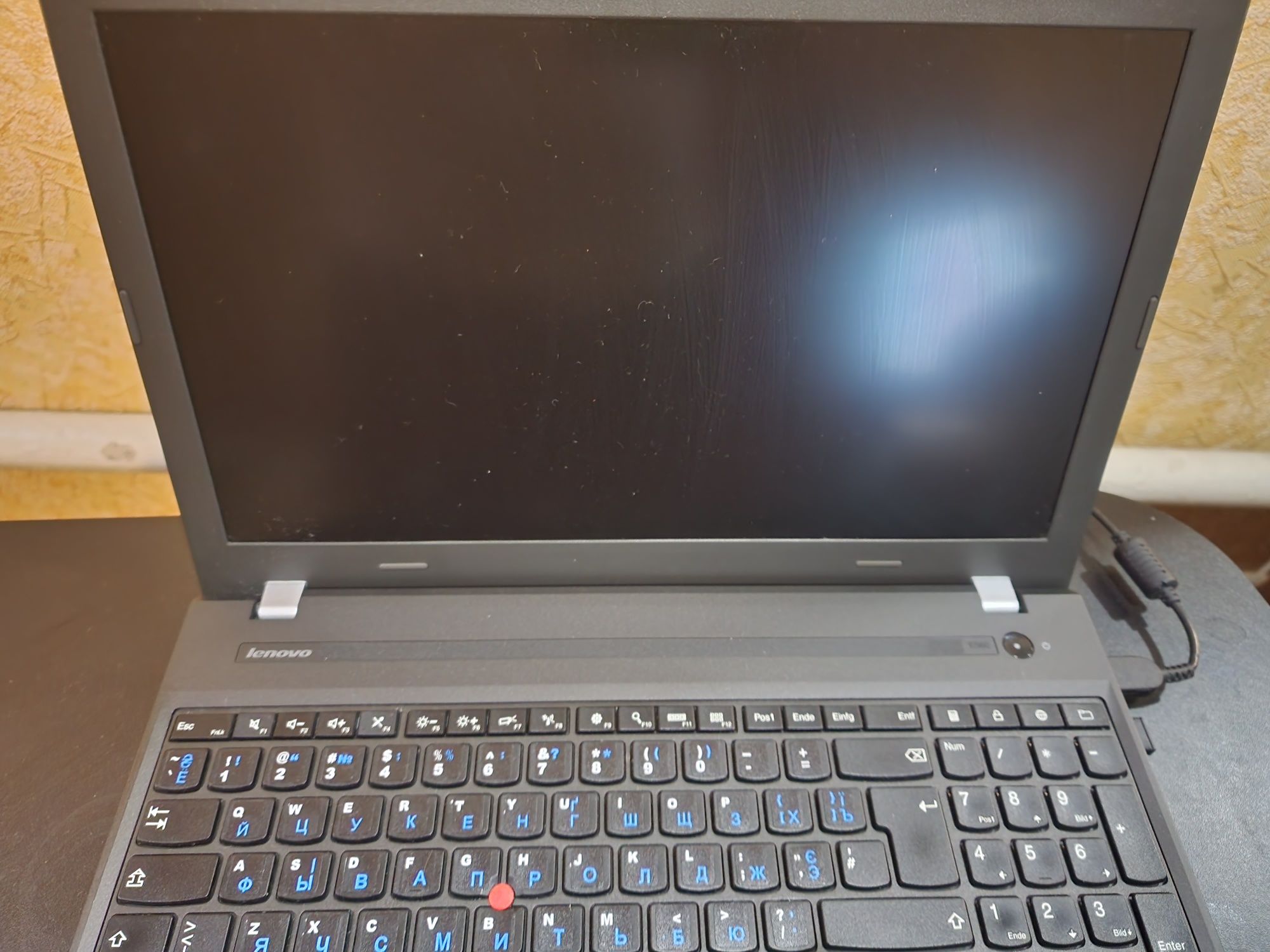 Ноутбук 15 FHD Lenovo Thinkpad E560 i7 6600u