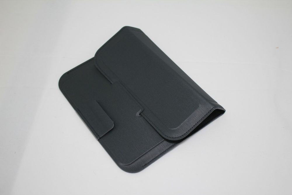 Vendo Universal Stand Pouch Case Samsung para tablet