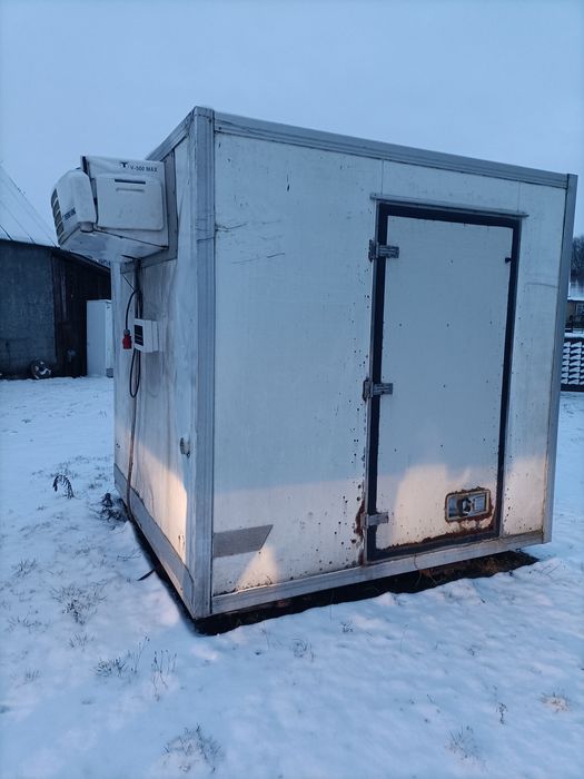 Sprzedam chłodnię stacjonarną z agregatem ThermoKing V500 Max – sprawn