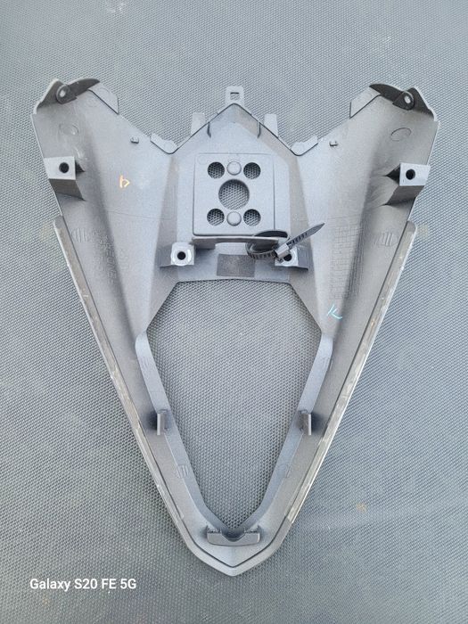 YAMAHA YZF 600 RJ15 08-15 Ogon tylny Dolny Nowy