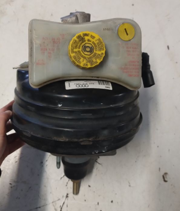 Serwo pompa hamulcowa Audi A4 B6