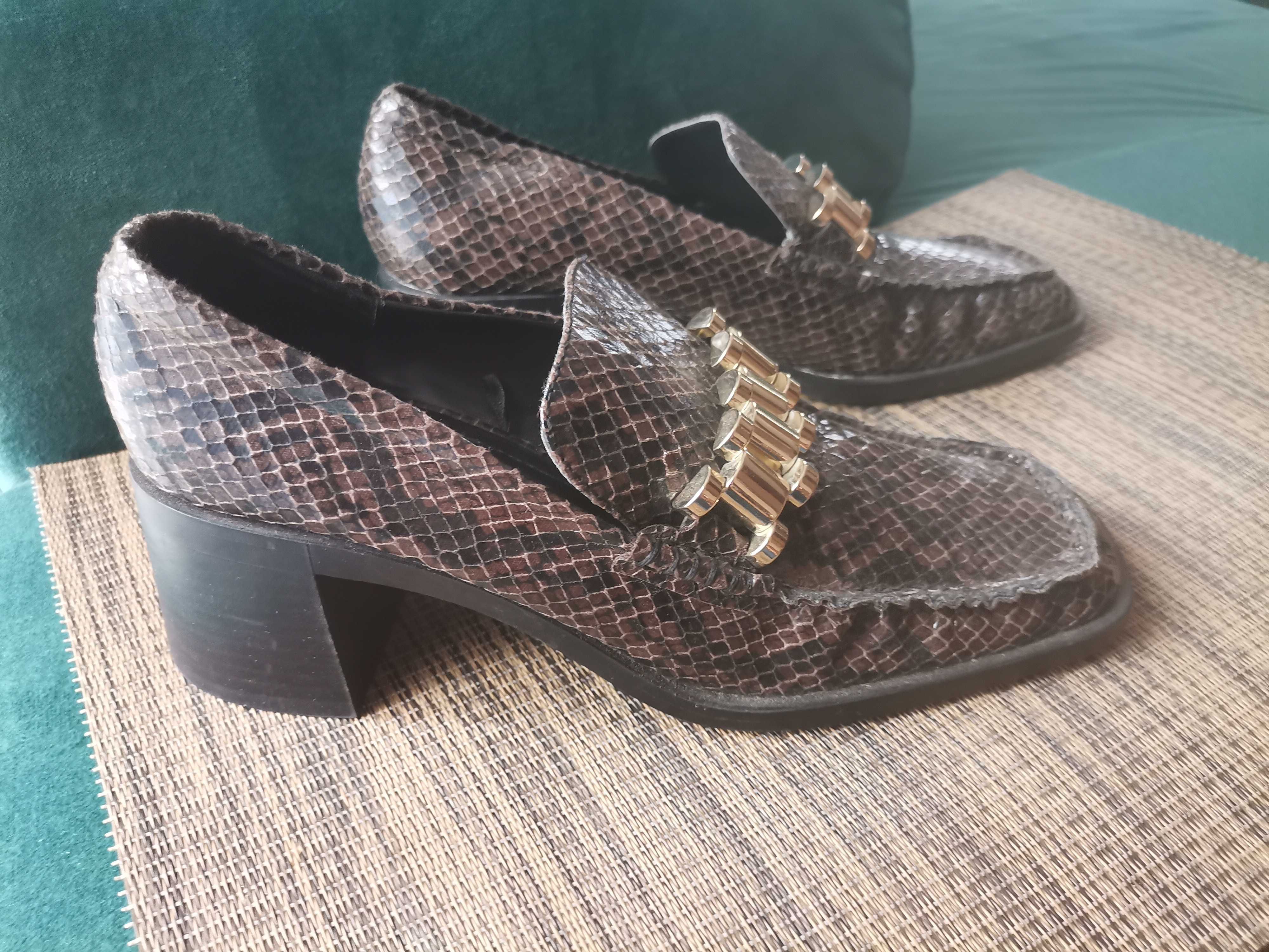Mokasyny  Zara Buty Loafersy