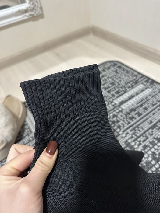 Святкові чоботи ботильйони 36