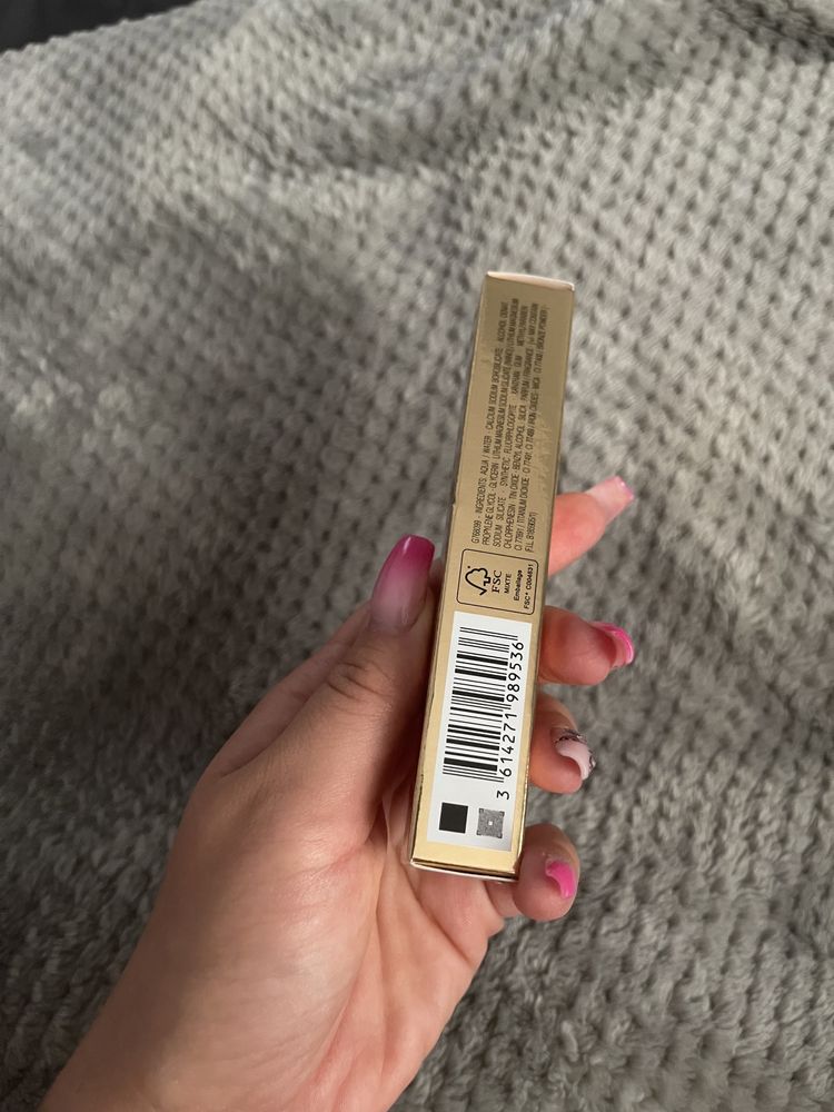 tusz do rzęs marki YSL Vinyl Couture Mascara