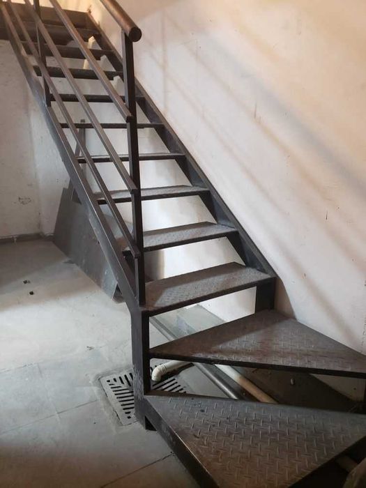 Каркасы типовые конструкционных лестниц