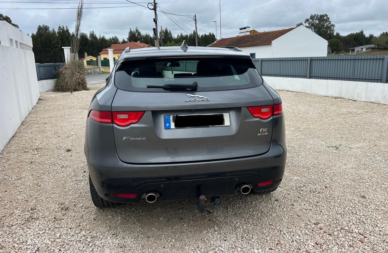 Vendo Jaguar F-Pace Sport 2016 - V6-300 cv-750 nm-diesel