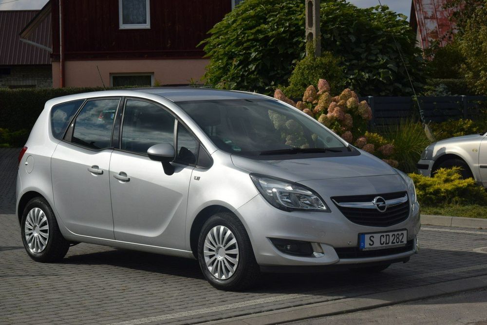 Opel Meriva 1.4B 2015r/ 2 Kpl Kół/ Czujniki Parkowania/ Sprowadzony/ Opłacony