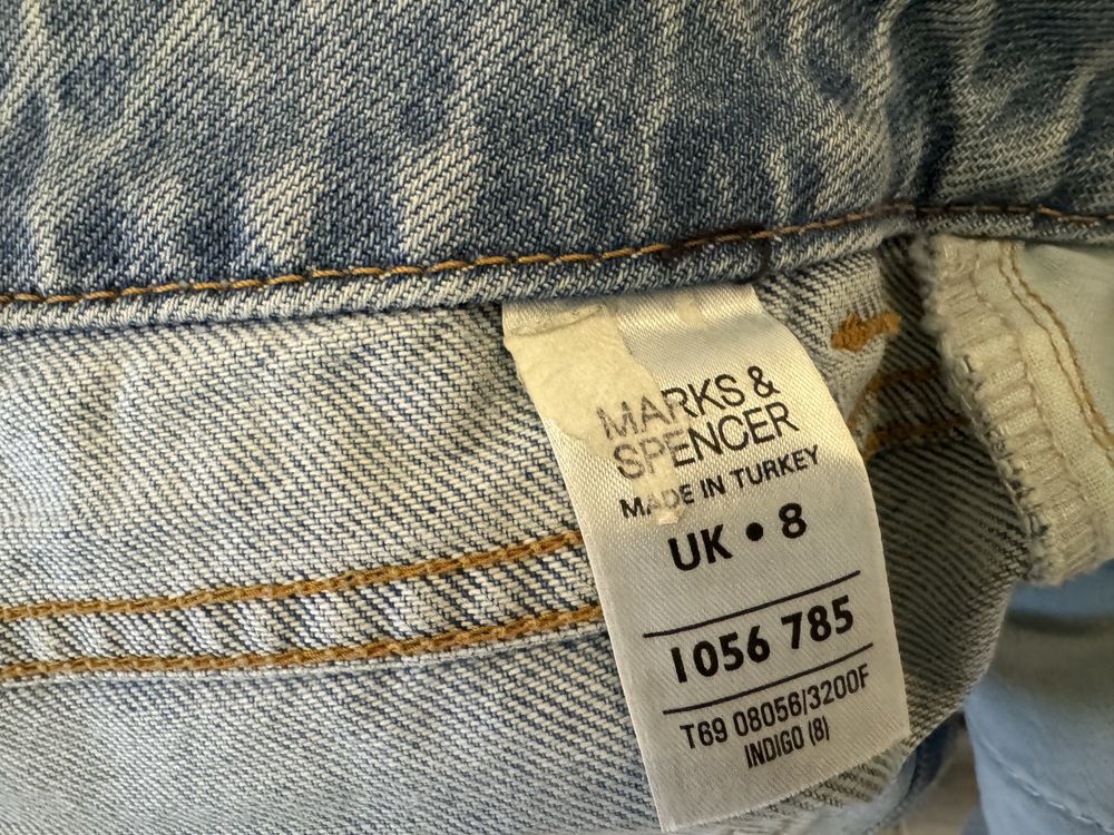 Krótkie spodenki jeans Marks&Spencer