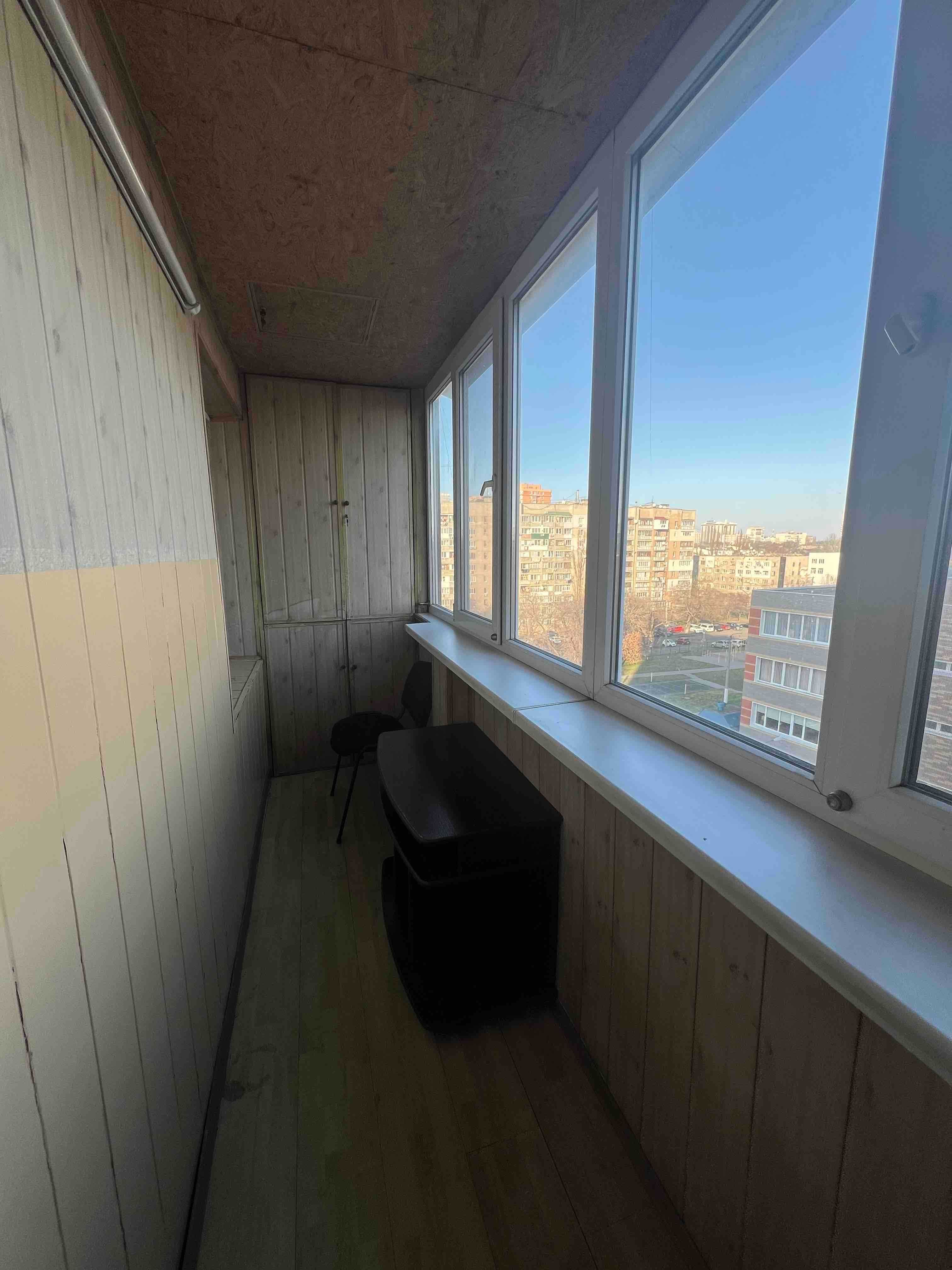 Продам квартиру у новому, цегляному, газовому будинку seg-03