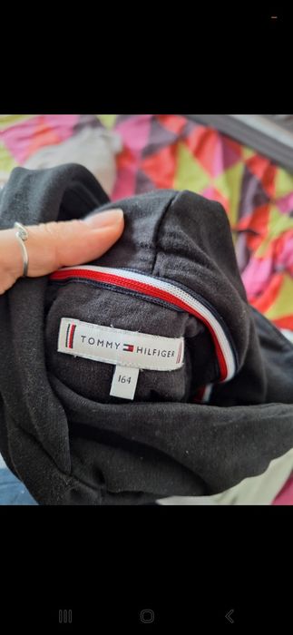 Tommy hilfiger młodzieżowa sukienka dresowa z kapturem 164 xs