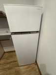 Lodówka sharp biała z funkcją zamrażalki 145cm